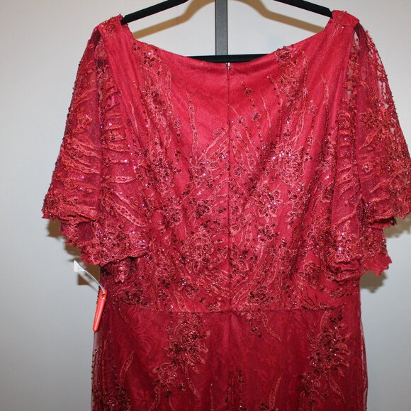 NWT‎ MAC DUGGAL 67546 SZ 16 FLARE SLEEVE MIDI LACE DRESS WINE $498 - Picture 8 of 10